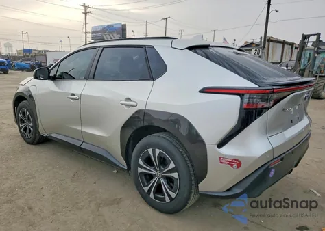 2023 Toyota Bz4X Xle из США, поврежденный, VIN JTMAAAAA5PA028752